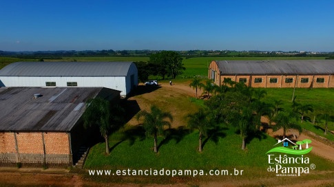 DOS EÓLICOS VIRA P FAZENDA_Moment.00_02_13_13.Quadro187_213af355593f4e2cfaa2fafe5ba4fbde1f4da06a.jpg